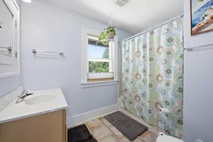 1225 3rd St N, Fargo, ND 58102 - Photo 16