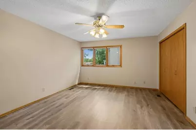 8440 Bayridge Lane, Bloomington, MN 55438 - Photo 32