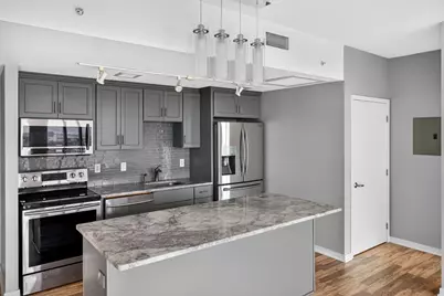 8161 33rd Avenue S #1004, Bloomington, MN 55425 - Photo 2