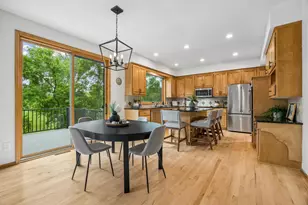 6699 Mulberry Cir E, Chanhassen, MN 55317 - Photo 28