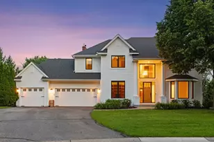 6699 Mulberry Cir E, Chanhassen, MN 55317 - Photo 2