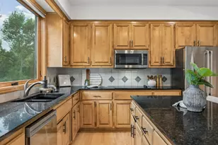 6699 Mulberry Cir E, Chanhassen, MN 55317 - Photo 30