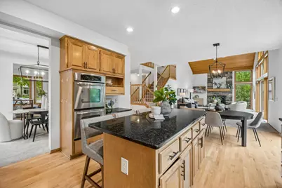 6699 Mulberry Circle E, Chanhassen, MN 55317 - Photo 32