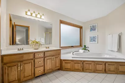6699 Mulberry Circle E, Chanhassen, MN 55317 - Photo 42