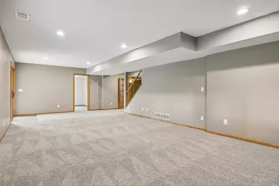 6699 Mulberry Circle E, Chanhassen, MN 55317 - Photo 58