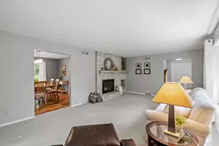 13500 Clinton Pl, Burnsville, MN 55337 - Photo 16