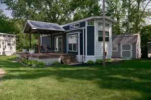 32741 N Lakes Trail, Lindstrom, MN 55045 - Photo 2