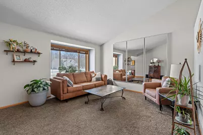 17330 Bataan Street NE, Ham Lake, MN 55304 - Photo 4