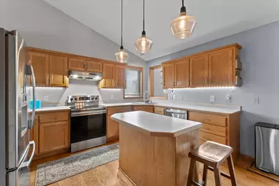 17330 Bataan Street NE, Ham Lake, MN 55304 - Photo 10