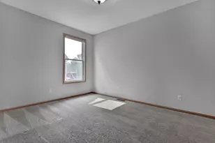 15376 Plumstone Dr, Eden Prairie, MN 55347 - Photo 16