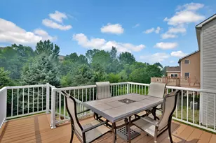 15376 Plumstone Dr, Eden Prairie, MN 55347 - Photo 36