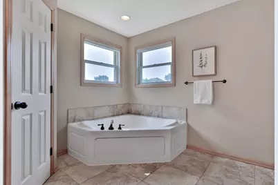 15376 Plumstone Drive, Eden Prairie, MN 55347 - Photo 24