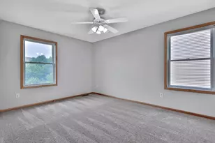 15376 Plumstone Dr, Eden Prairie, MN 55347 - Photo 28