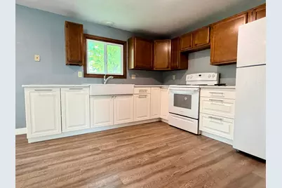 1738 Skyline Drive, Worthington, MN 56187 - Photo 4