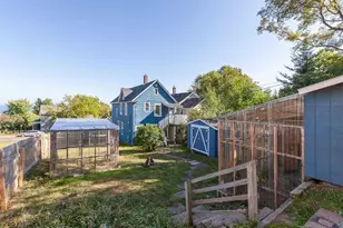 25 E 7th St, Duluth, MN 55805 - Photo 2