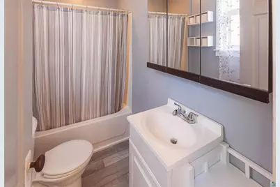 25 E 7th Street, Duluth, MN 55805 - Photo 10