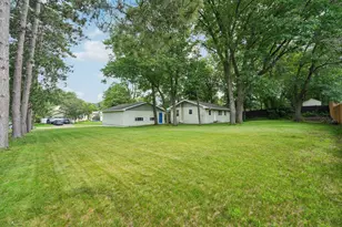 2324 130th Ave NW, Coon Rapids, MN 55448 - Photo 34