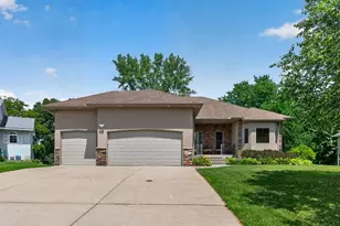 607 100th Ct NE, Blaine, MN 55434 - Photo 1