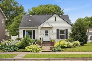 1285 Galtier St, Saint Paul, MN 55117 - Photo 1