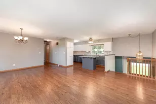 211 Holly Ln, Janesville, MN 56048 - Photo 20