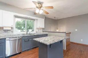 211 Holly Ln, Janesville, MN 56048 - Photo 22