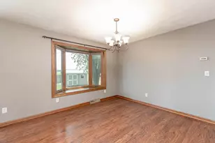 211 Holly Ln, Janesville, MN 56048 - Photo 18
