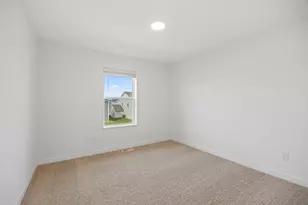 18318 Gladiator Dr, Lakeville, MN 55044 - Photo 14