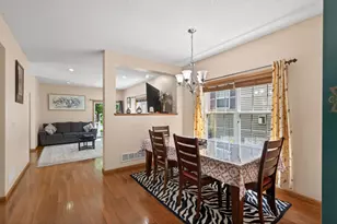 10013 Iris Ln, Eden Prairie, MN 55347 - Photo 6