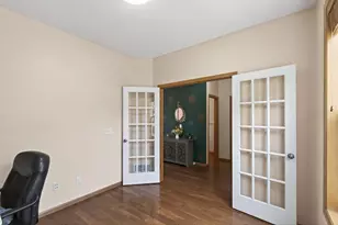 10013 Iris Ln, Eden Prairie, MN 55347 - Photo 10