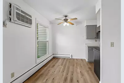 911 7th Street S #3, Hopkins, MN 55343 - Photo 8