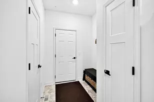 131 HUNTINGTON DR, Waconia, MN 55387 - Photo 6