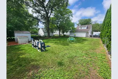1210 10th Street NW, Austin, MN 55912 - Photo 8