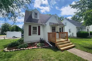 1210 10th St NW, Austin, MN 55912 - Photo 4