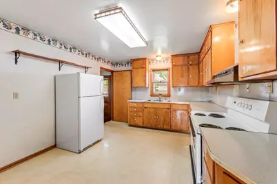 518 High Forest Street, Winona, MN 55987 - Photo 6