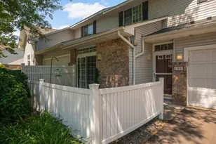 13533 Carmody Dr, Eden Prairie, MN 55344 - Photo 4