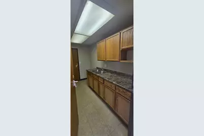 330 4th Street SW #104, Willmar, MN 56201 - Photo 2