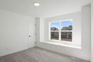 8656 Periwinkle Blvd, Woodbury, MN 55129 - Photo 16