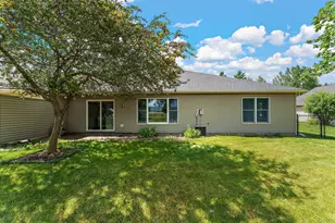 1825 Windmill Dr, Baldwin, WI 54002 - Photo 34