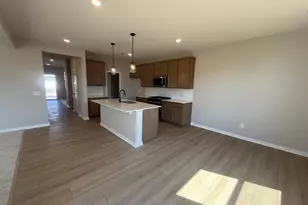 15173 Amber Flds Blvd, Rosemount, MN 55068 - Photo 2