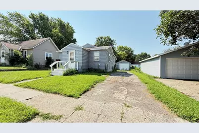 36 E Ronning Avenue, Appleton, MN 56208 - Photo 1