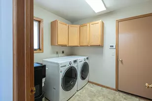 5440 Riverwood Ln, Savage, MN 55378 - Photo 16