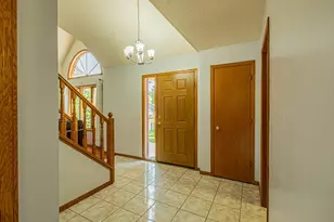 5440 Riverwood Ln, Savage, MN 55378 - Photo 8