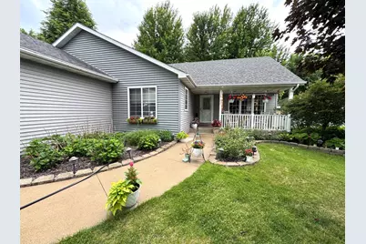 821 Lancer Drive NE, Owatonna, MN 55060 - Photo 1