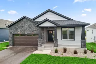 5184 Long Pointe Bay, Woodbury, MN 55129 - Photo 2