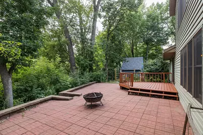 570 Dorland Road S, Maplewood, MN 55119 - Photo 38