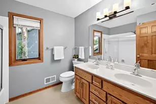 570 Dorland Rd S, Maplewood, MN 55119 - Photo 30