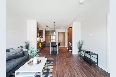 811 Washington Avenue S #915, Minneapolis, MN 55415 - Photo 2