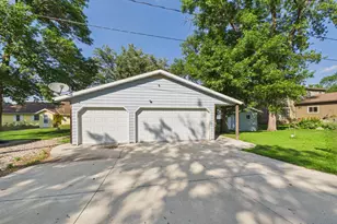 28224 S Shore Dr, Starbuck, MN 56381 - Photo 36