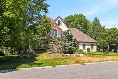 4819 137th Street W, Apple Valley, MN 55124 - Photo 2
