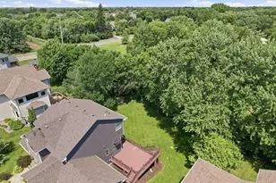 10190 Noble Ct N, Brooklyn Park, MN 55443 - Photo 46